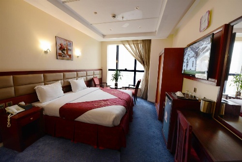 Al Waleed Tower Hotel image 1